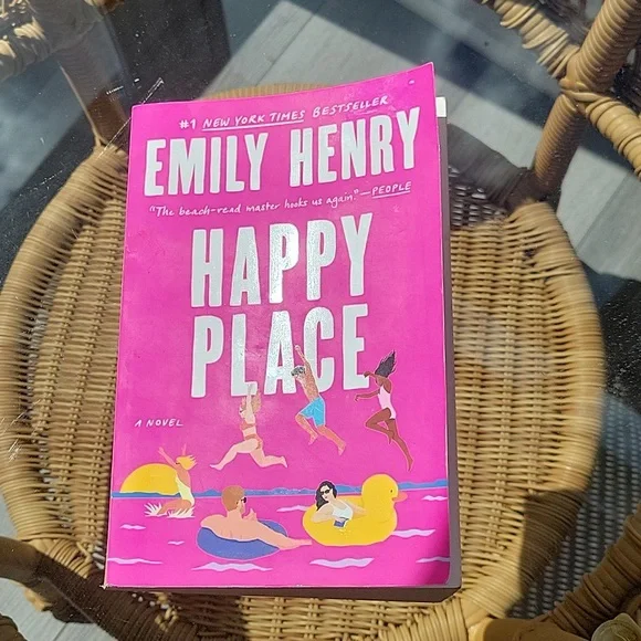 The Happy Place by Emily Henry paperback Book - Picture 1 of 2